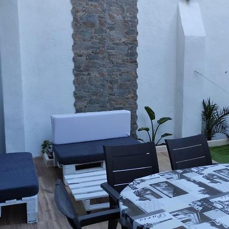 Malvarosa Beach Private Garden Apartment Valencia Bagian luar foto